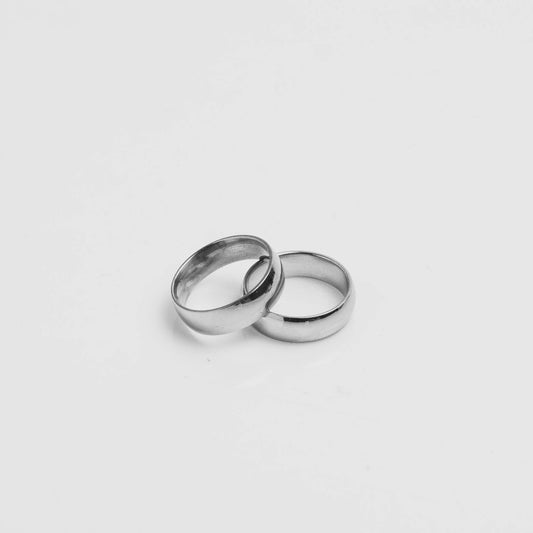 Classic Silver Ring LVRG