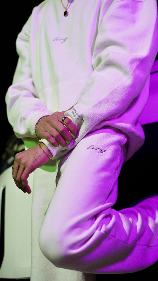 OVERSIZED SWEATPANTS