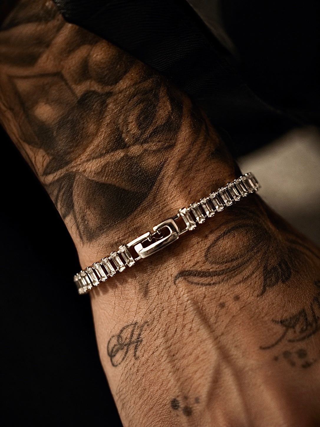 Glacier tennis bracelet