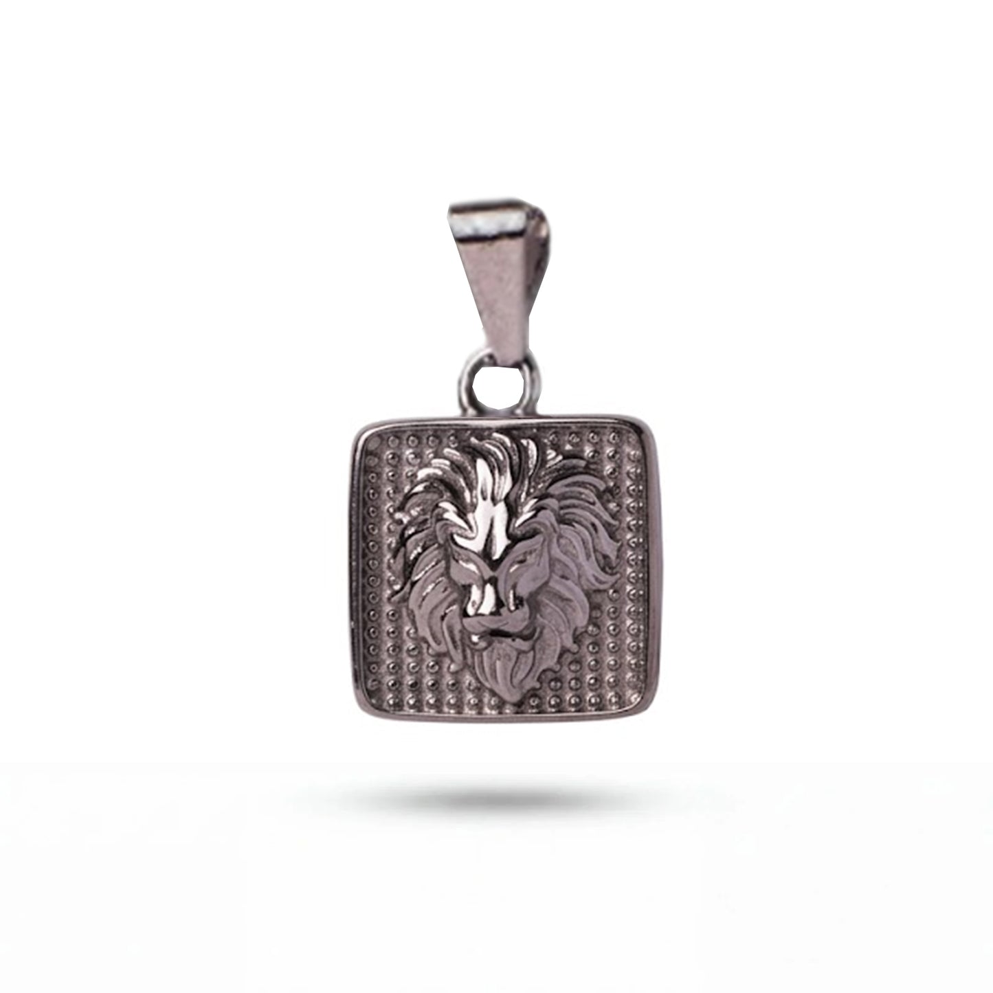 Roar Pendant